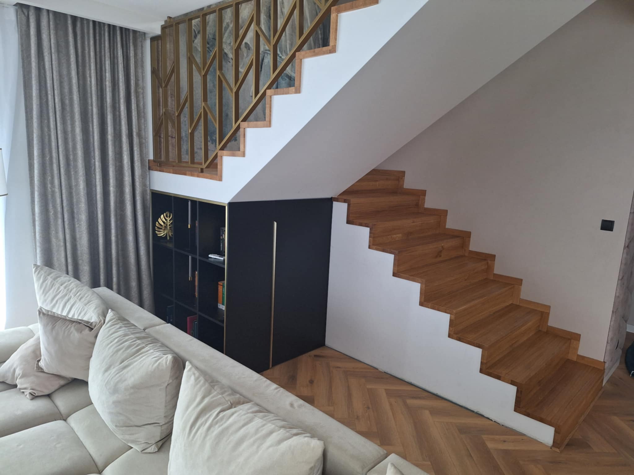 Realizacja mebli na wymiar 21
